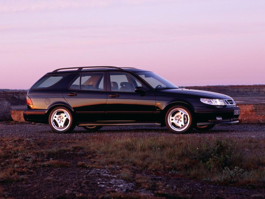  Saab 9-5 Aero Wagon 1999 года  (фото 12 из 33)